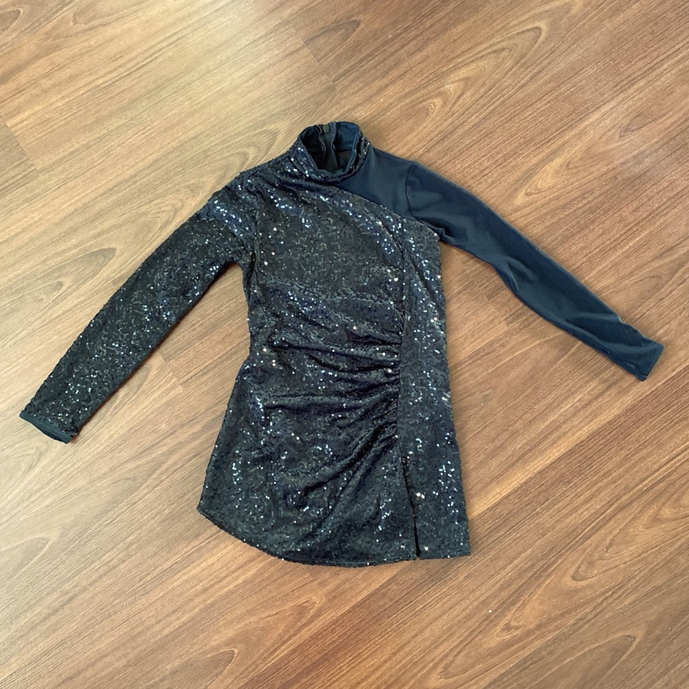 Dance costume